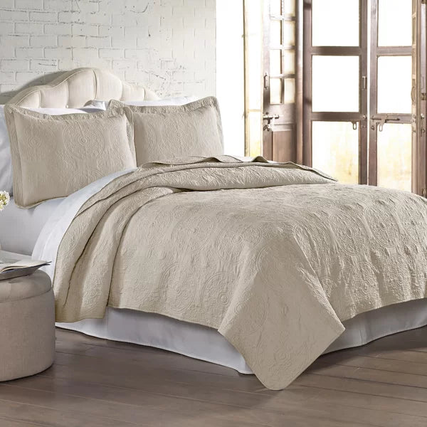 Dallastown Microfiber Reversible Traditional Quilt Set king