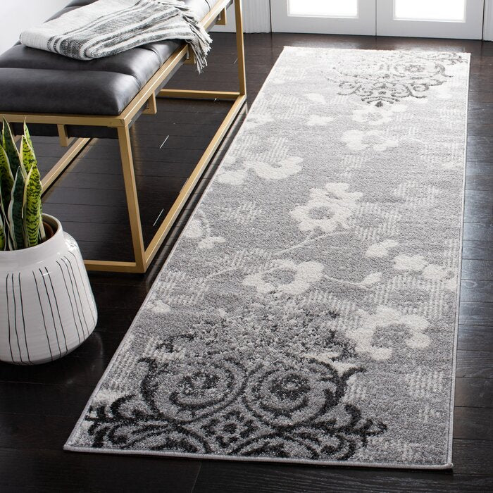 Davonn Machine Woven / Power Loomed Performance Silver Rug, Runner 2'6