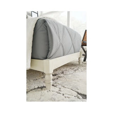 Load image into Gallery viewer, Delacroix Low Profile Platform Bed, Twin
