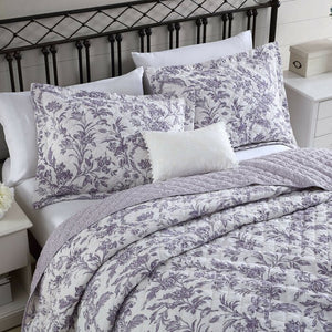 King Quilt + 2 King Shams Delilia Floral Purple/White 100% Cotton Reversible Quilt Set
