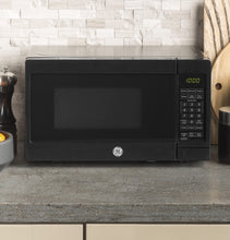 Load image into Gallery viewer, GE® 0.7 Cu. Ft. Capacity Countertop Microwave Oven
