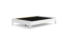 Load image into Gallery viewer, Flannia Queen Platform Bed
