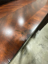 Load image into Gallery viewer, Regency 56&#39;&#39; Solid Wood Console Table 6569RR-OB
