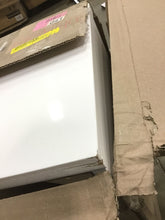 Load image into Gallery viewer, Everhart 23&#39;&#39; Tall 2 - Drawer Nightstand in White
