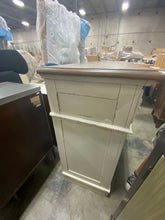 Load image into Gallery viewer, Ashley Furniture Realyn 6 Drawer Double Dresser in White and Brown 6306RR-OB
