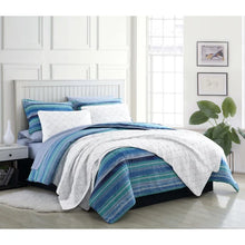 Load image into Gallery viewer, Elissa White Standard Cotton 136 TC Reversible Quilt Set twin
