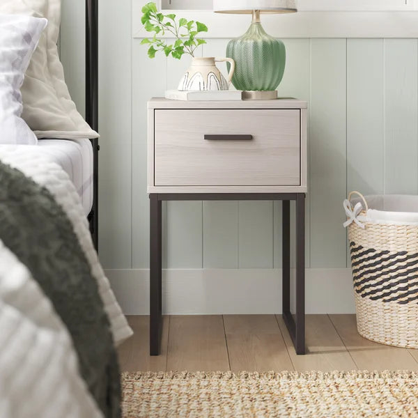 Faringdon 25.16'' Tall 1 - Drawer Nightstand