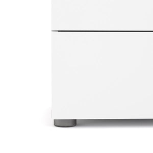 32.17'' H x 55.12'' W x 16.79 Farnhill 8 Drawer Dresser