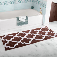 Load image into Gallery viewer, Freida Long Trellis Rectangular 100% Cotton Non-Slip Geometric Bath Rug

