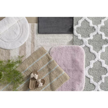 Load image into Gallery viewer, Freida Long Trellis Rectangular 100% Cotton Non-Slip Geometric Bath Rug
