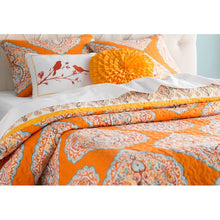 Load image into Gallery viewer, Funderburg Microfiber Reversible 5 Piece Quilt Set king

