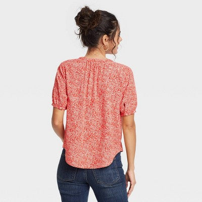 Women's Short Sleeve Floral Button Down Blouse