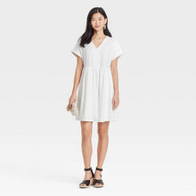 Load image into Gallery viewer, Women's Short Sleeve Shirtdress
