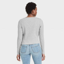 Load image into Gallery viewer, Women's Long Sleeve V-Neck Button-Front T-Shirt
