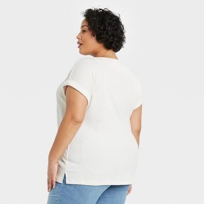 Women's Plus Size Short Sleeve Blouse *Actual Color: Red