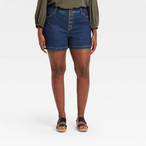 Women's Plus Size Button-Front Midi Jean Shorts
