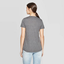 Load image into Gallery viewer, Women's Friends Graphic T-Shirt

