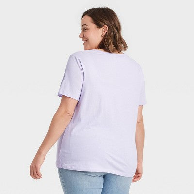 Women's Plus Size V-Neck Essential T-Shirt