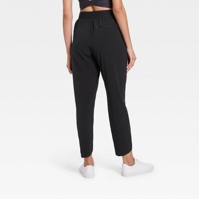 Women's High Waisted Tapered Joggers