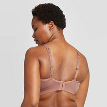 Load image into Gallery viewer, Women's Plus Size Lounge Bralette

