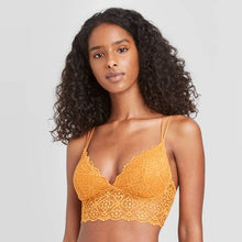 Load image into Gallery viewer, Women's Lace Longline Bralette
