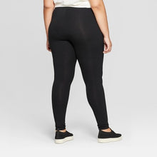 Load image into Gallery viewer, Women&#39;s Plus Size Mid-Rise Ankle Length Leggings
