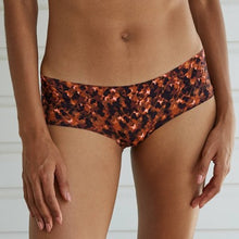 Load image into Gallery viewer, Women's Laser Cut Hipster

