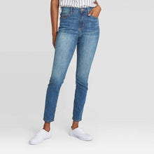Load image into Gallery viewer, Women&#39;s High-Rise Skinny Jeans
