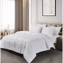 Load image into Gallery viewer, Full/Queen Microfiber Down Alternative Comforter
