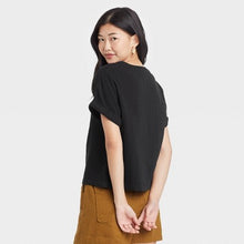 Load image into Gallery viewer, Women's Short Sleeve Blouse
