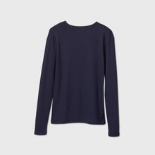 Load image into Gallery viewer, Women's Ultimate Long Sleeve Crew T-Shirt Navy
