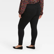 Load image into Gallery viewer, Women&#39;s Plus Size Mid-Rise Skinny Jeans
