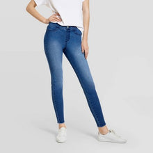 Load image into Gallery viewer, Women&#39;s Mid-Rise Frayed Edge Denim Leggings
