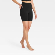 Load image into Gallery viewer, Women's Ultra High-Rise Bike Shorts
