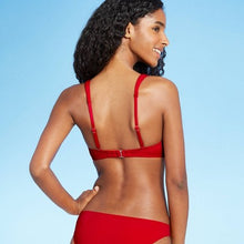 Load image into Gallery viewer, Women&#39;s Push-Up Braid Trim Detail Bikini Top
