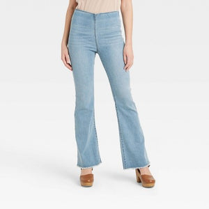 Women's High Rise Pull on Flare Jeans