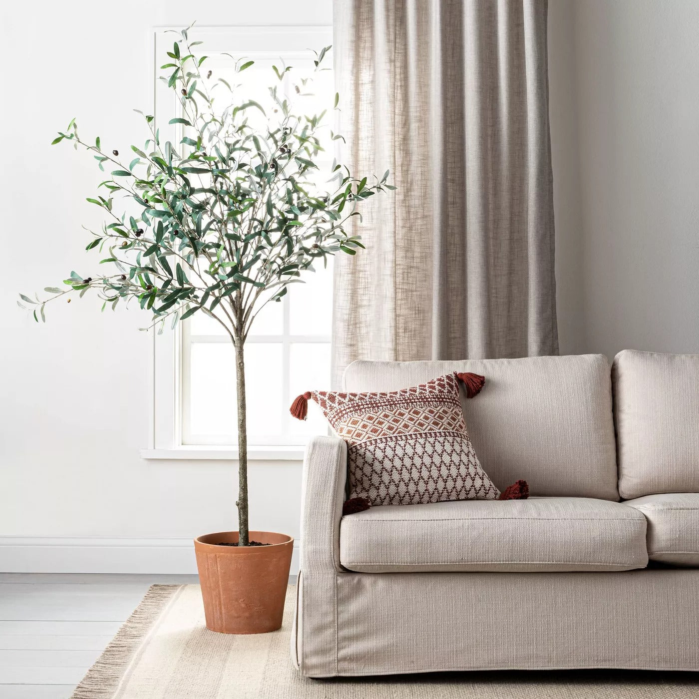 Jute Rug - Hearth & Hand™ with Magnolia 4201RR