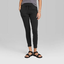 Load image into Gallery viewer, Women&#39;s High-Waisted Pocket Leggings
