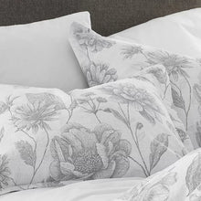Load image into Gallery viewer, King Comforter + 2 King Shams Gannon Gray/Linen Organic Standard Cotton 200 TC Comforter Set
