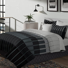 Load image into Gallery viewer, Goodger Ombre Reversible Comforter Set MRM332
