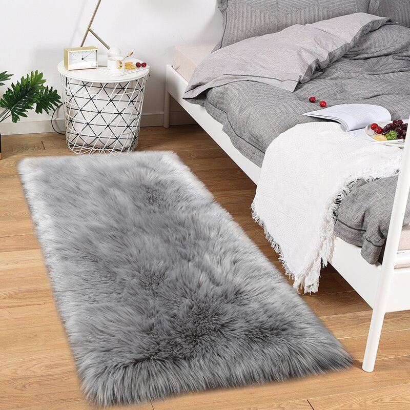 Haefner 3' x 5' Faux Sheepskin Gray Area Rug GL380