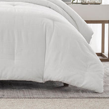 Load image into Gallery viewer, Hampton Cotton Blend Reversible Modern &amp; Contemporary 3 Piece Comforter Set
