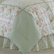 Load image into Gallery viewer, King Comforter + 2 King Shams Harper Green Floral Patchwork 100% Cotton Reversible Comforter Set of 4
