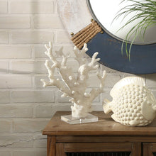 Load image into Gallery viewer, Hartland Polyresin Coral Sculpture 7692

