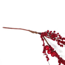 Load image into Gallery viewer, Hazlett 53&#39;&#39; in. Faux Berry Garland
