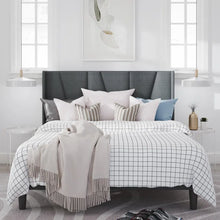 Load image into Gallery viewer, Heid Low Profile Platform Bed full
