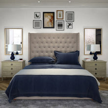 Load image into Gallery viewer, Herold Glass Table Lamp
