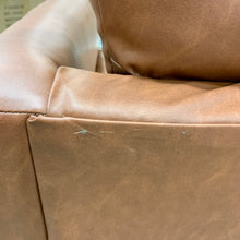 Load image into Gallery viewer, Hubbardston 84&quot; Square Arm Sofa
