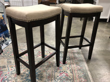Load image into Gallery viewer, Set of 2 Nail Head Backless Bar Stool Upholstered Seat
