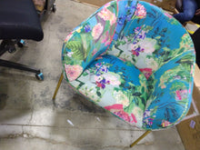 Load image into Gallery viewer, Lansen 18" Barrel Chair MRM3378
